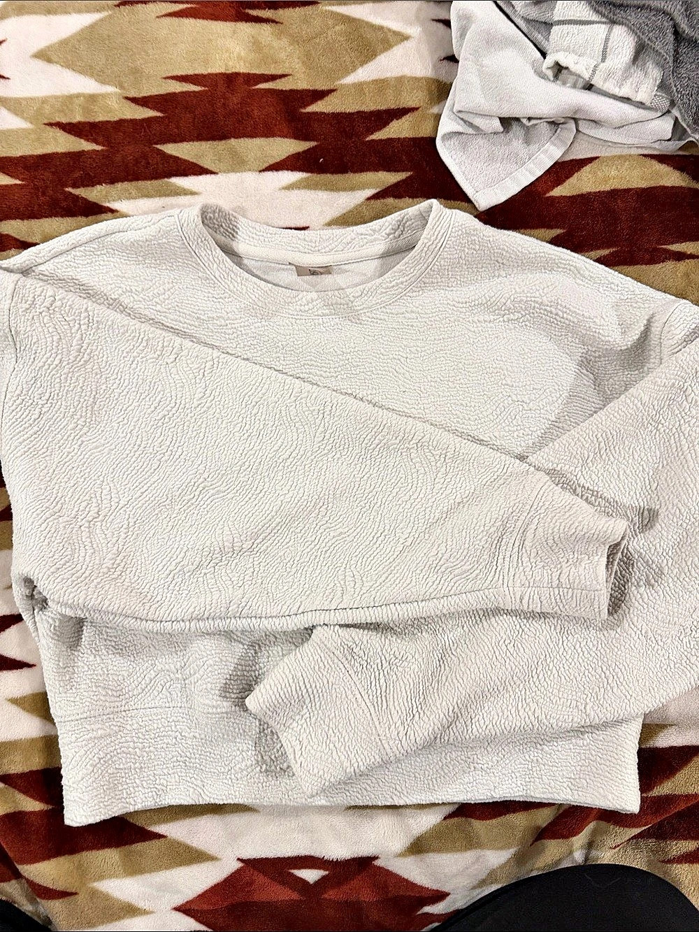 As Revival Textured Sweatshirt in White